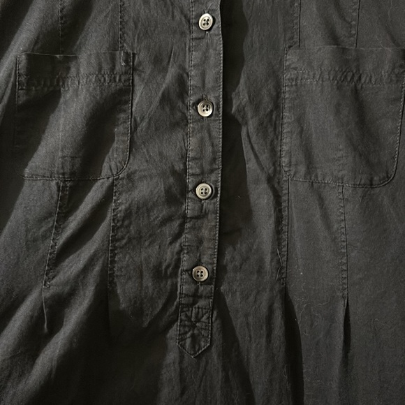 GAP SZ M black cotton with button placket, 3/4 sleeves, back box pleat - Picture 3 of 6